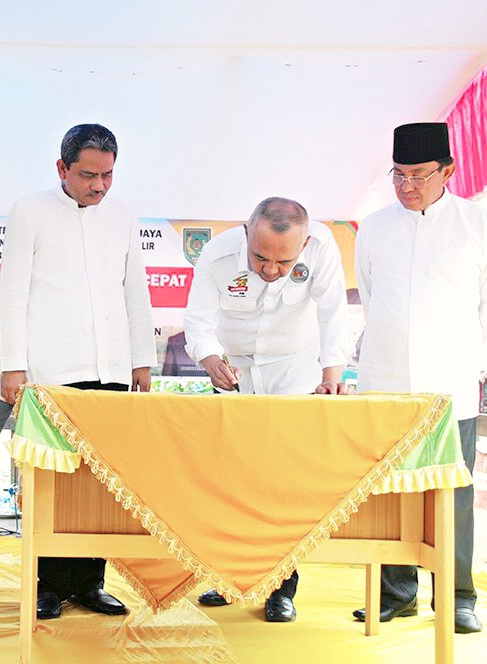 146 KK Transmigrasi Lokal Terima Rumah dan 2,5 Hektar Lahan Perkebunan